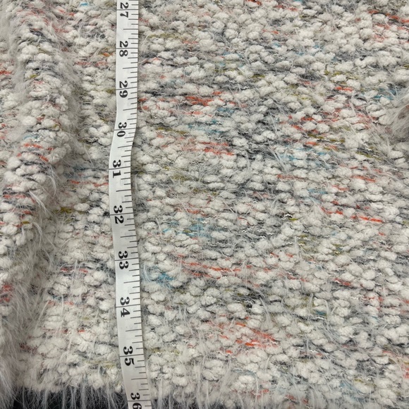 Solitaire cardigan size large - Picture 10 of 10